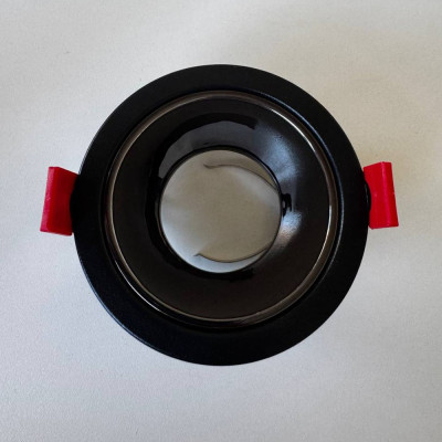 DL0390 MR16, чорний коло G5.3 LC