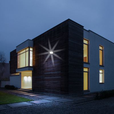 LL-1150ARD 150W 13500Lm 6500K (327*265*33мм) чорний IP65